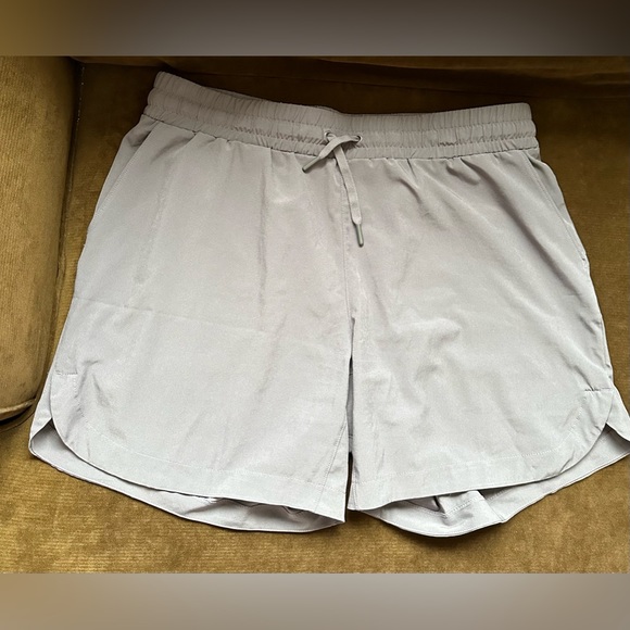 Mondetta Gray Casual Activewear Shorts Elastic Drawstring SZ M Good Cond… - Picture 2 of 12
